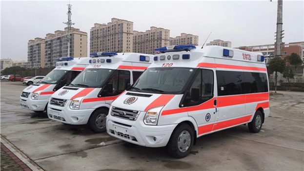 河南省郑州巩义市哪里有救护车租赁转院到信阳市救护车收费标准
