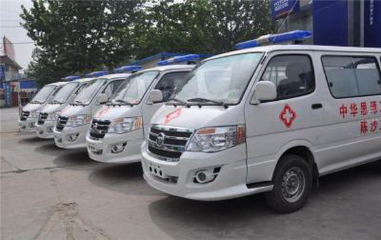 河南省郑州中牟县医院救护车转院到郑州市新密市出租救护车