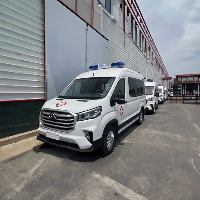 河南省郑州市上街区租赁私人救护车到郑州铁路中心医院 私人救护车出租一般多少钱