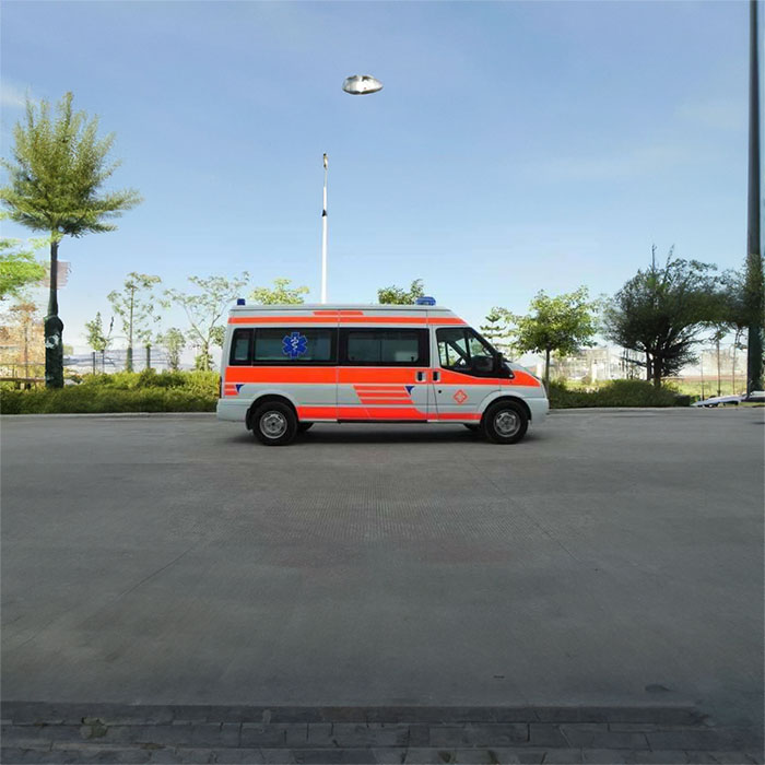 河南省郑州市金水租救护车到河南省信阳地区人民医院 救护车多少一公里出租