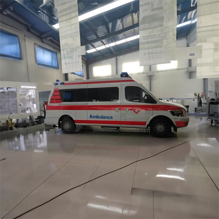 河南郑州私人救护车到三门峡市救护车出租电话