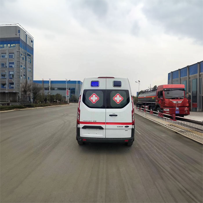 河南省郑州市新密私人救护车出租到安阳市林州市救护车出租