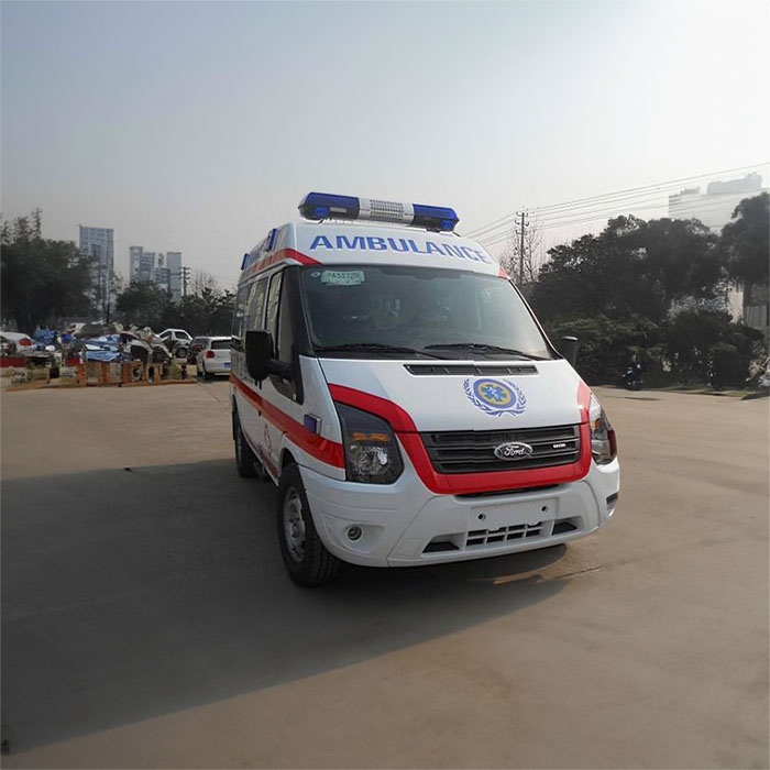 郑州新郑市租救护车护送到郑州市中心医院 出租一趟救护车多少钱