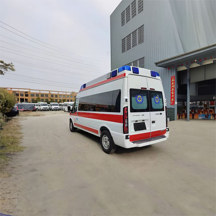 河南省新郑租私人救护车到河南省中医院 救护车出租一般多少钱一辆