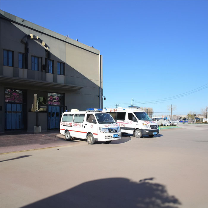 河南郑州市荥阳市租救护车到河南省信阳地区人民医院 救护车多少一公里出租