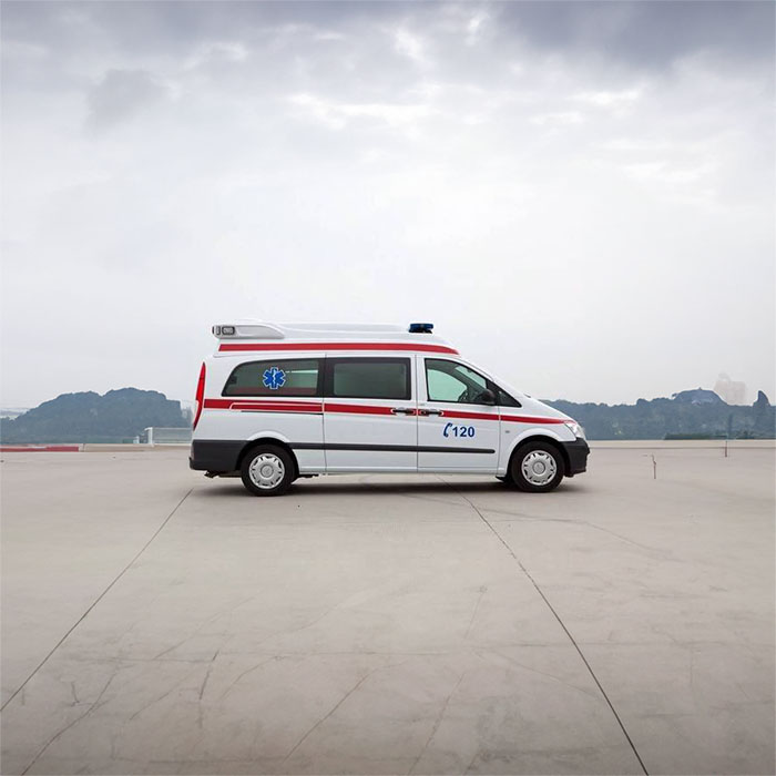 河南省郑州市二七租救护车到开封市人民医院 救护车出租一般多少钱一辆