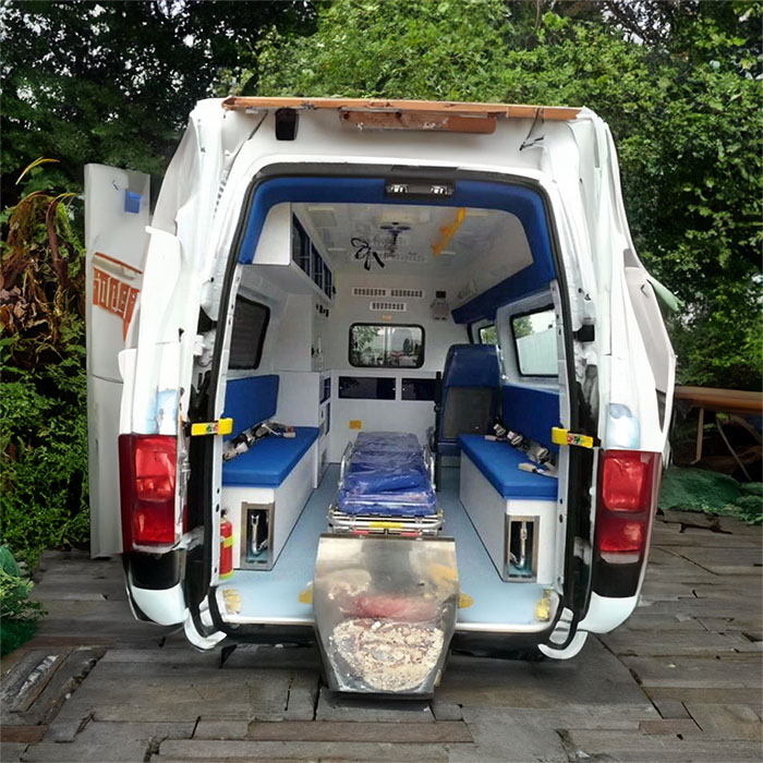 二七租赁私人救护车到濮阳市人民医院 救护车出租一般多少钱租赁