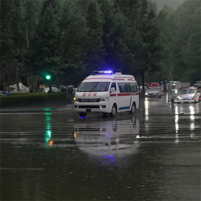 金水租赁救护车转运到郑州市市辖区救护车收费标准