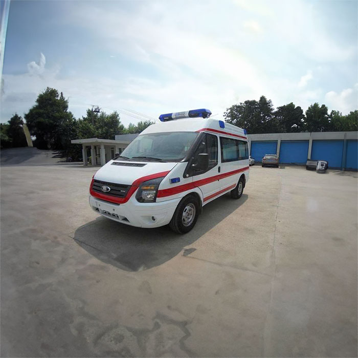 新密私人救护车租赁到河南省三院 救护车出租 多少钱一辆