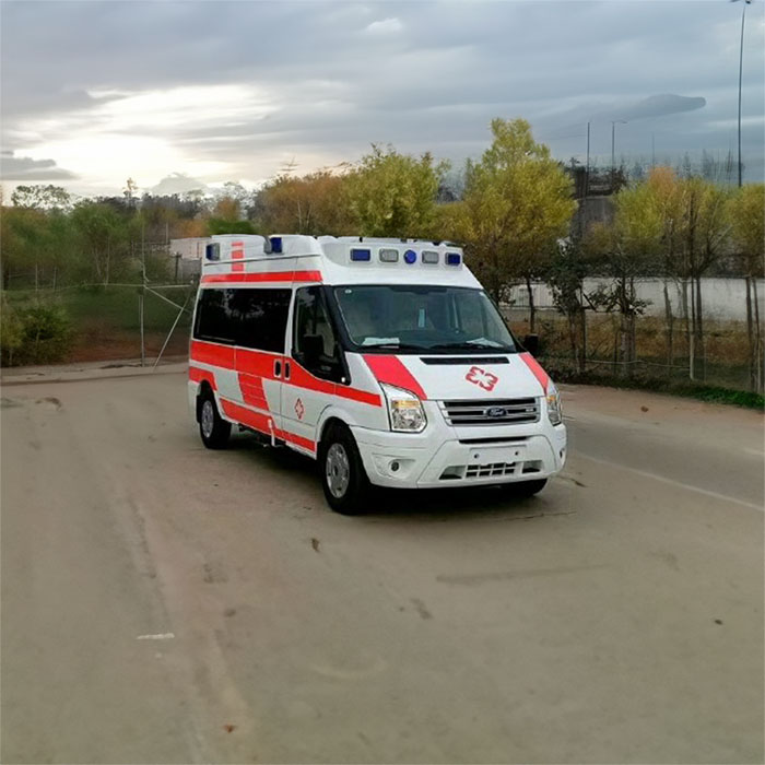 河南郑州经开区租赁正规救护车到河南省安阳地区人民医院 哪里救护车出租