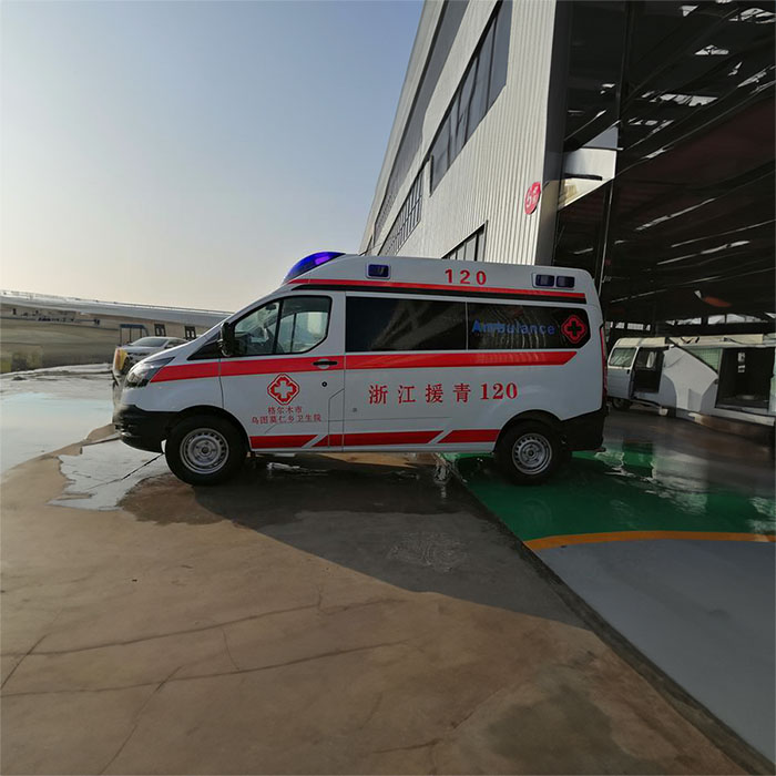 河南郑州市上街区急救车出租转院到信阳市新县救护车出租