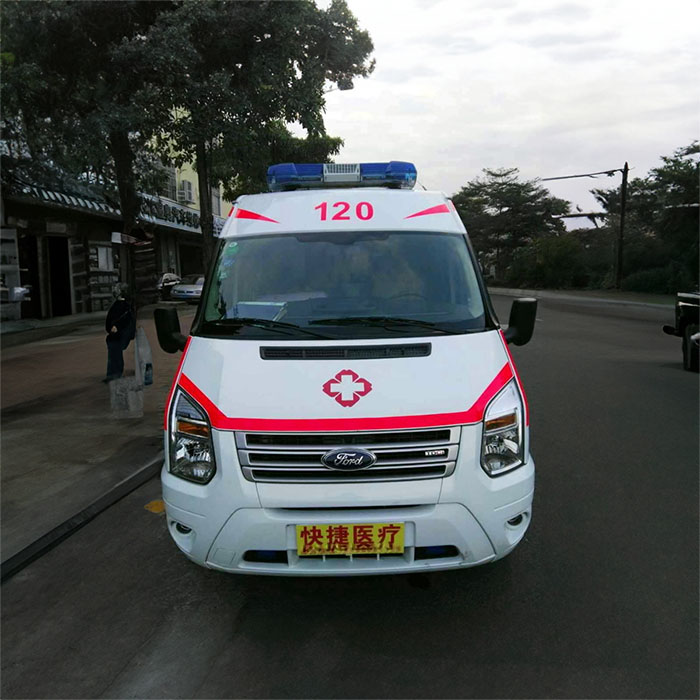 河南郑州租救护车护送到河南省信阳地区中医院 救护车出租服务 长途转运服务多少钱