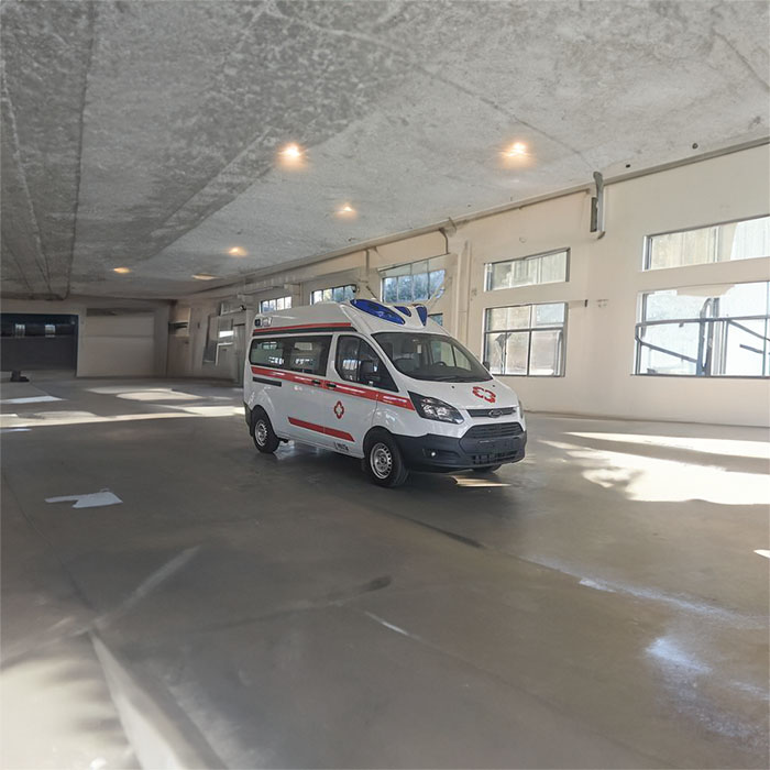 河南郑州市上街正规救护车出租租赁到漯河市郾城区私人救护车出租