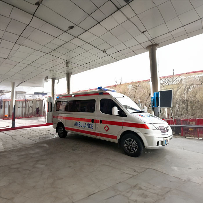 河南省高新区私人救护车出租到河南省河南弘大心血管病医院 医院救护车叫一次多少钱 出租公司