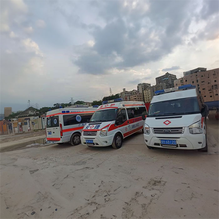 新郑市租用私人救护车护送到周口市中心医院 哪里有长途救护车出租