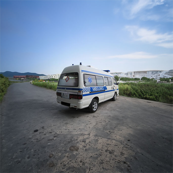 河南郑州市租救护车租赁到商丘市转运救护车公司-救护车出租