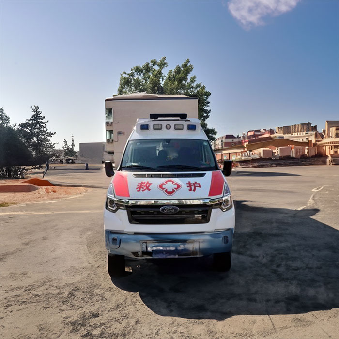 河南郑州市管城跨省救护车出租到驻马店市价钱救护车