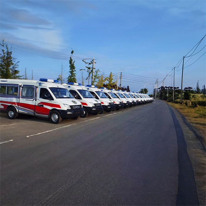 郑州市高新区哪里有救护车租赁转院到周口市扶沟县长途私人救护车出租