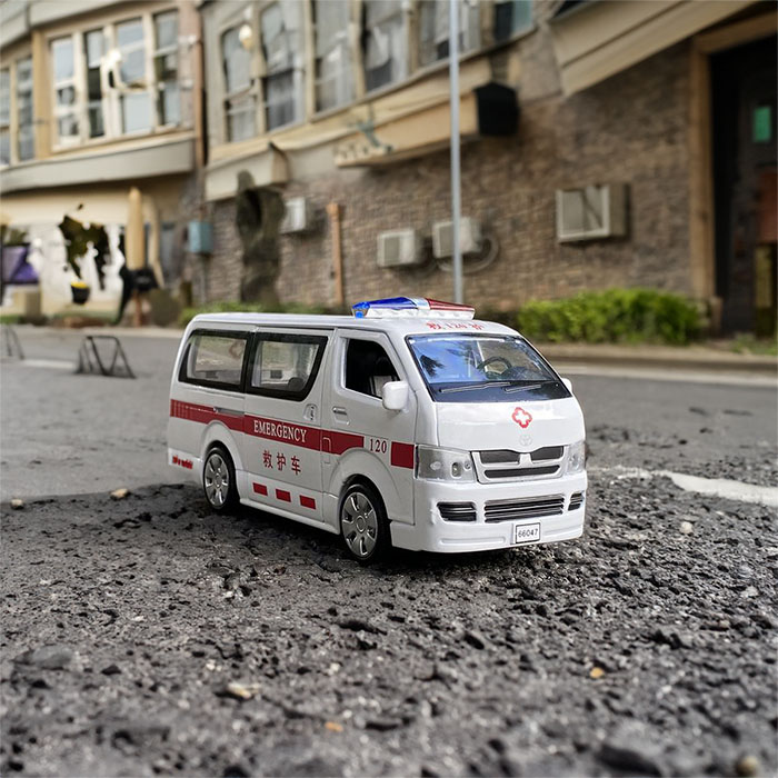 河南郑州金水区预约私人救护车租赁到中国第九十一中心医院 跨省救护车出租哪个好