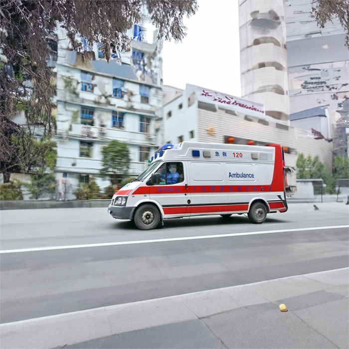 河南省郑州中原长途救护车护送到商丘市永城市救护车转运-救护车出租