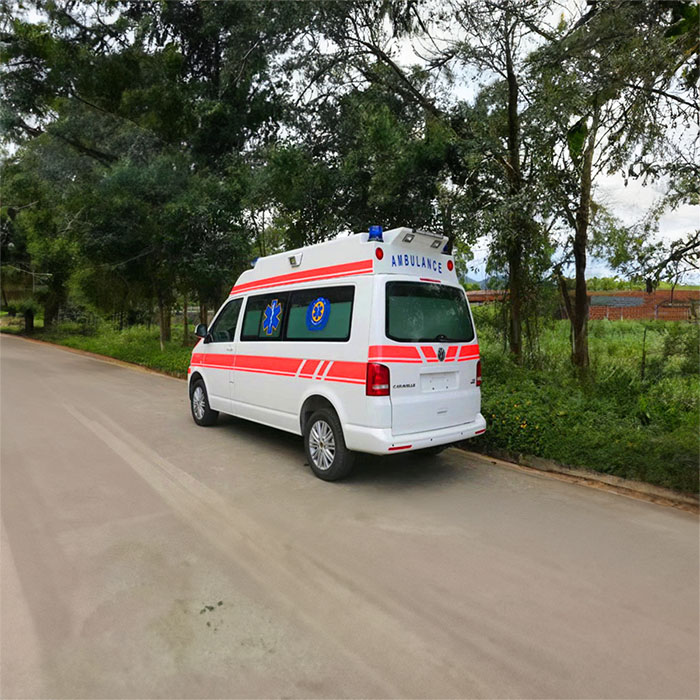 河南郑州郑东新区长途救护车到洛阳市瀍河回族区救护车出租收费标准
