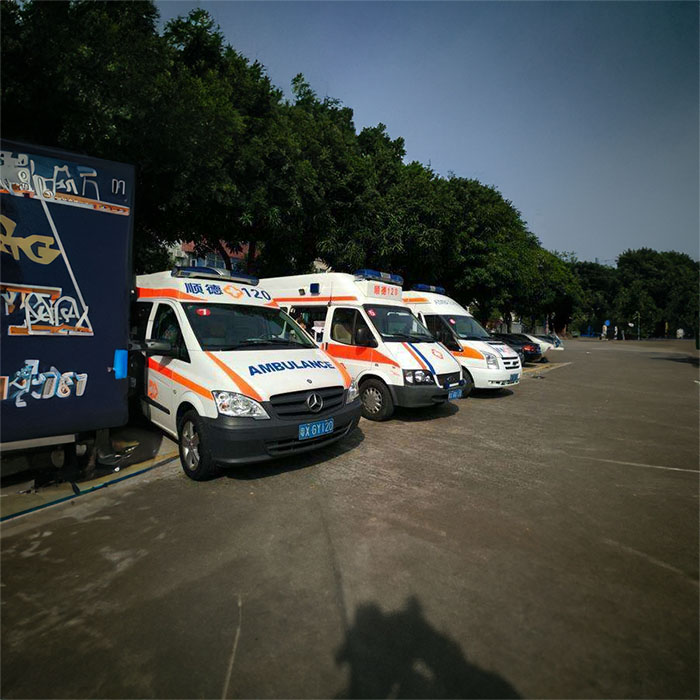 郑州巩义租赁正规救护车到河南省新乡医学院第二附属医院 出租救护车电话是多少