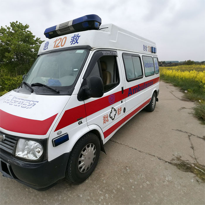 河南省郑州航空港租赁正规救护车到河南省中国一五三中心医院 救护车出租一般多少钱租赁
