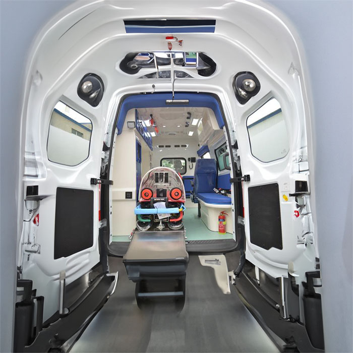 河南郑州郑东新区租120私人急救车到河南华源新乡市中心医院 救护车出租公司背哪些