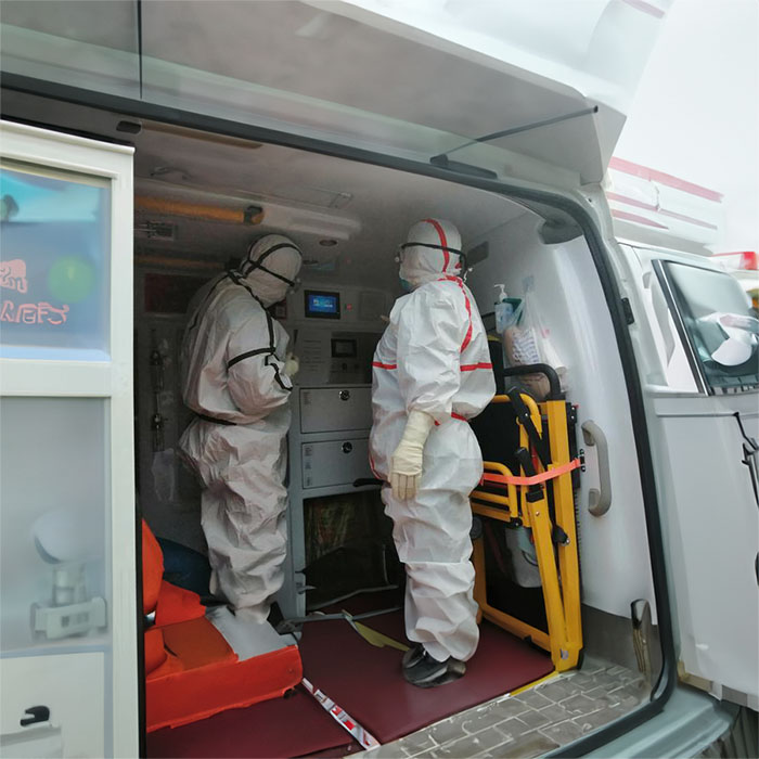 河南省郑州市惠济区救护车出租到河南省开封光大医院 出租一趟救护车多少钱