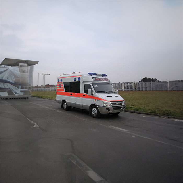 管城区120私人救护车租赁到中国第四六Ｏ医院 哪里救护车出租