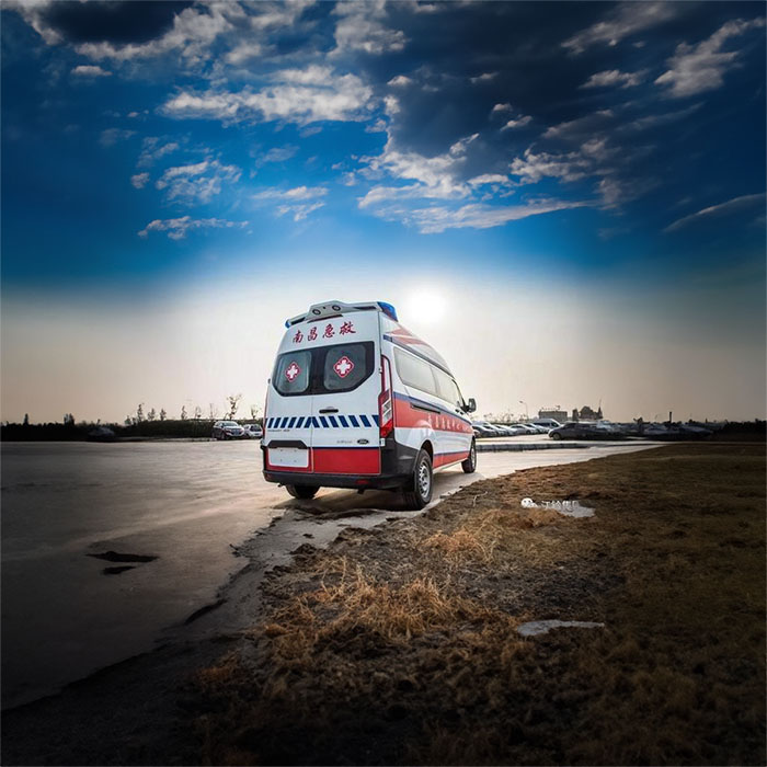 河南上街区预约私人救护车租赁到河南省郑州同济医院 救护车出租电话是多少