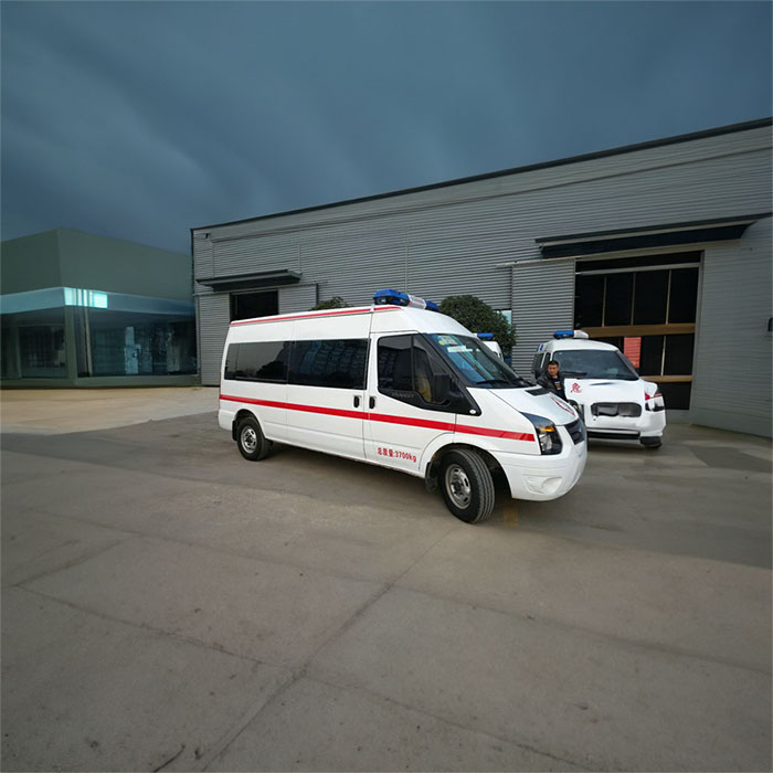 河南郑州中牟县急救车出租转运到安阳市林州市120救护车出租