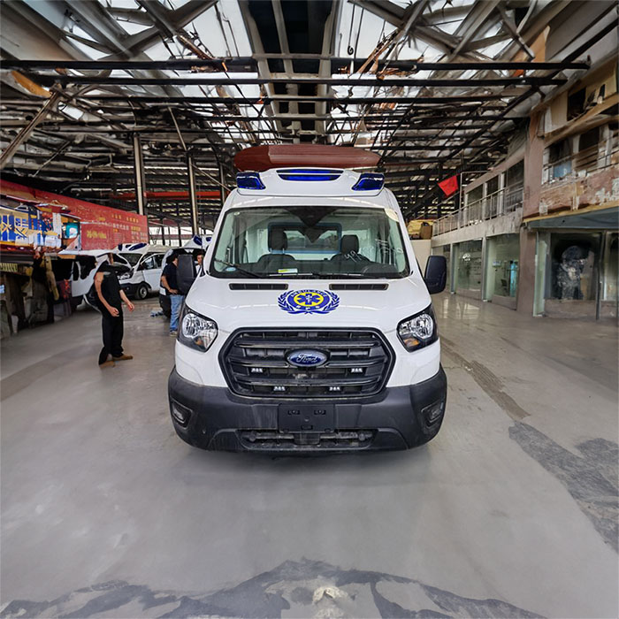 河南航空港租私人急救车到河南中国五二医院 哪里能租到救护车出租