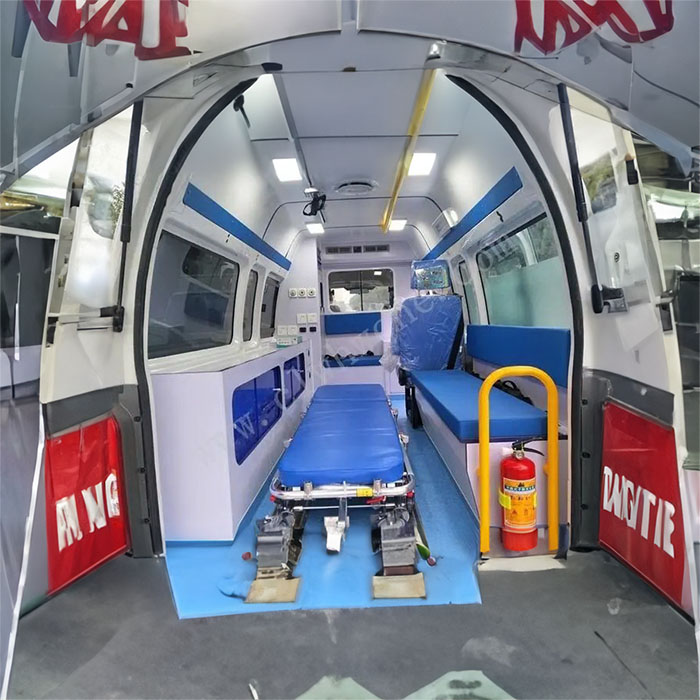 河南郑州市巩义租救护车到新乡市凤泉区民营救护车租赁