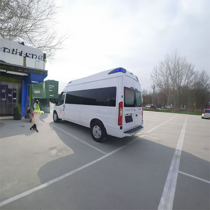 河南经开区私人救护车出租到河南省漯河市人民医院 哪里能出租救护车