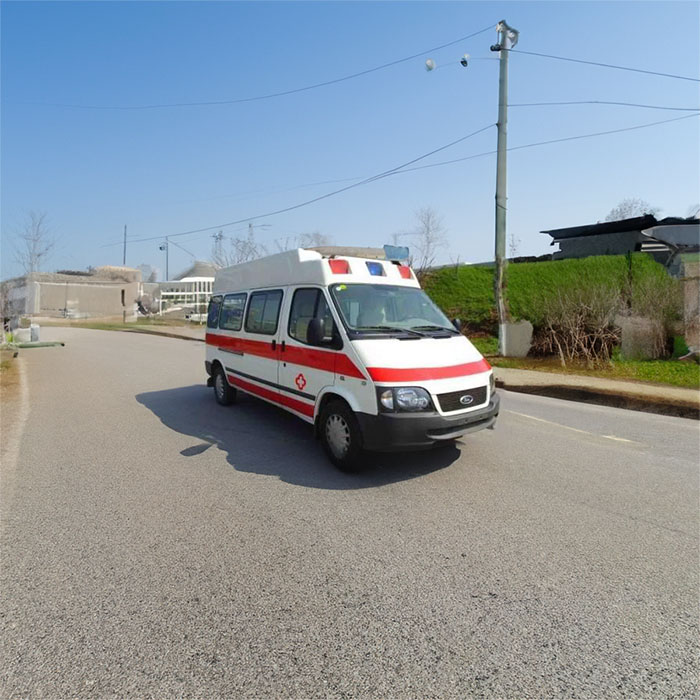 河南郑州本地120私人救护车租赁到河南省河南中医学院第二附属医院 救护车出租服务哪里比较好