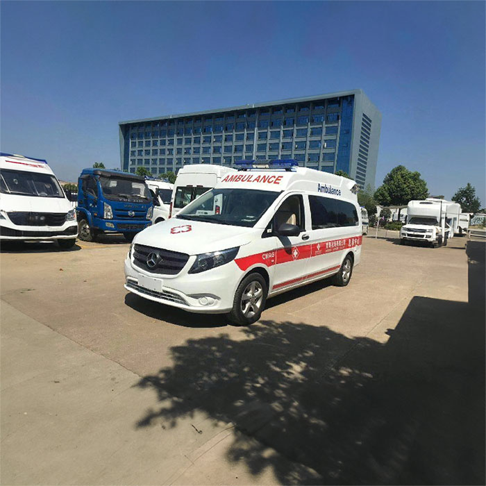 河南郑州市新密租赁私人救护车到中国一五O中心医院 出租私人救护车多少钱