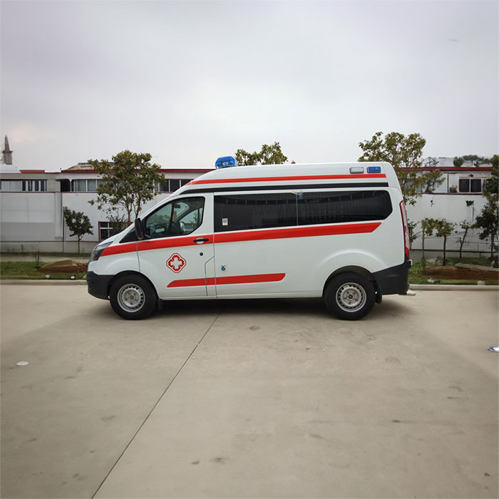 郑州新郑预约私人救护车租赁到濮阳市人民医院 救护车出租要多少钱