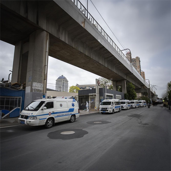 郑州市上街区租用私人救护车到中国五五医院 救护车出租收费多少