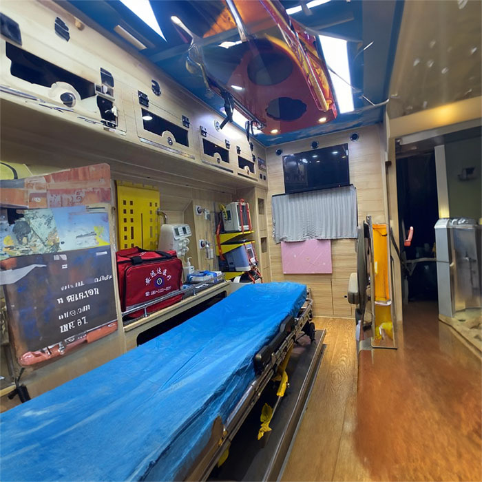 郑州郑东新区120私人救护车租赁到河南省华源新乡市中心医院 救护车出租长途多少钱