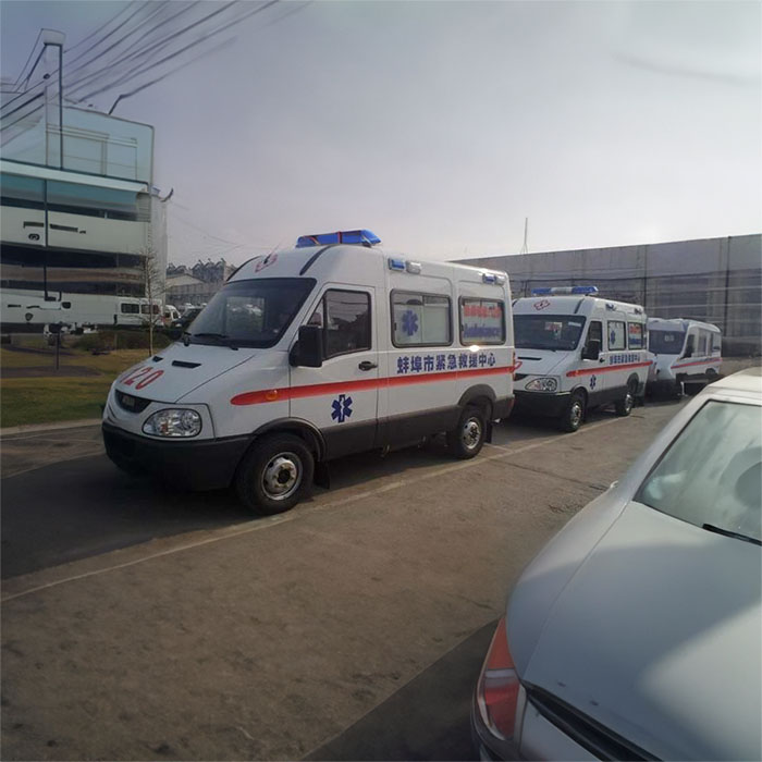 河南郑州本地租救护车到开封光大医院 跨省救护车出租哪里的好