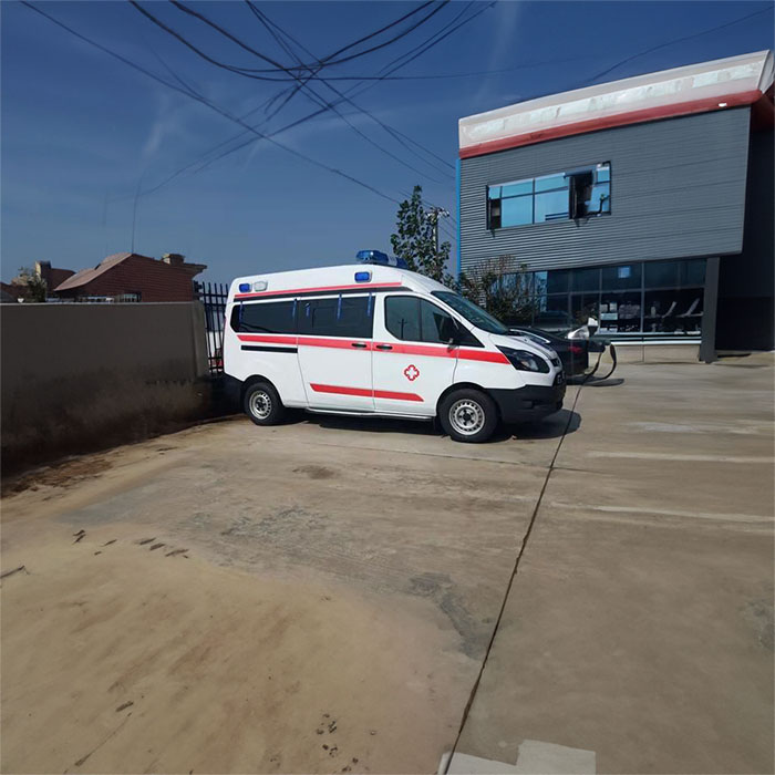 郑州中原区120救护车租赁到平顶山市舞钢市私人救护车租赁联系方式