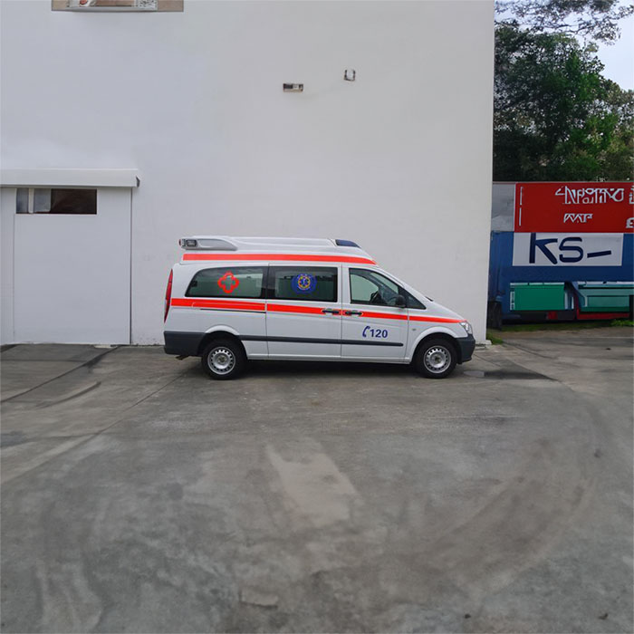 2023年郑州二七康复回老家到平顶山市卫东区救护车出租联系电话