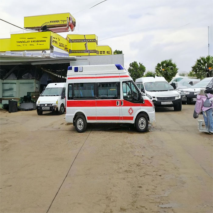 河南中牟预约私人救护车租赁到河南安阳市中医院 救护车出租每公里多少钱