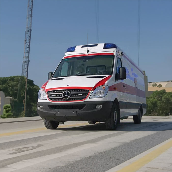 河南郑州登封租救护车到河南南阳市中心医院 救护车出租多少钱