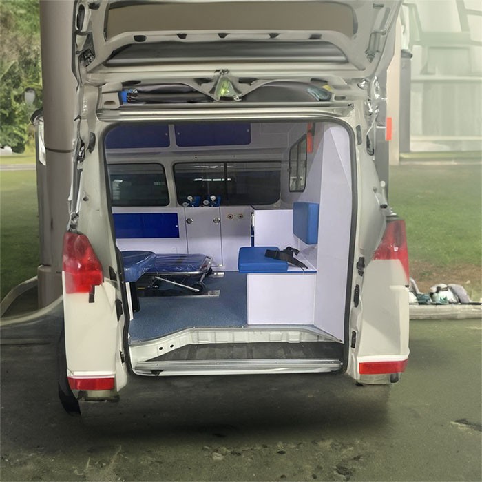 郑州巩义市租赁私家救护车转院到河南省洛阳医学高等专科学校附属医院 医院救护车叫一次多少钱 出租