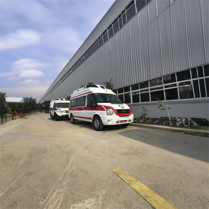 郑州市新郑市救护车出租到河南省濮阳市安阳地区人民医院 救护车出租要交多少钱