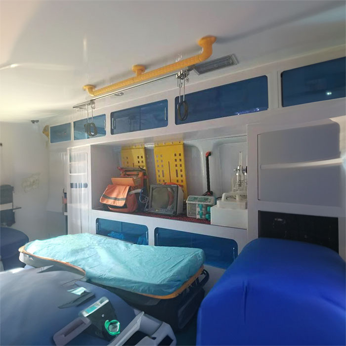 郑州登封救护车出租中心转运到南阳市西峡县救护车出租市