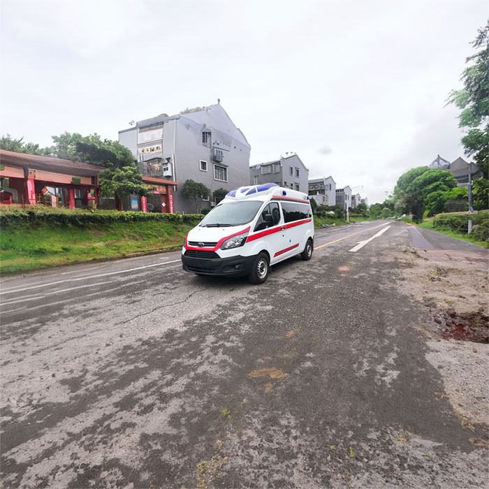 河南郑州高新区租私家救护车转院到周口市中心医院 长途救护车出租哪里靠谱