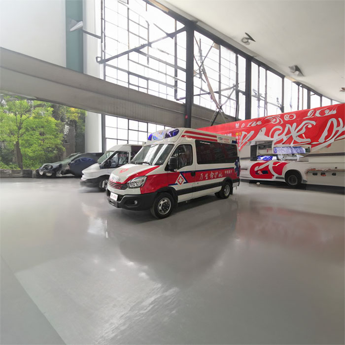 郑州航空港租私人急救车到河南省新乡医学院附属医院 救护车长途出租多少钱一公里